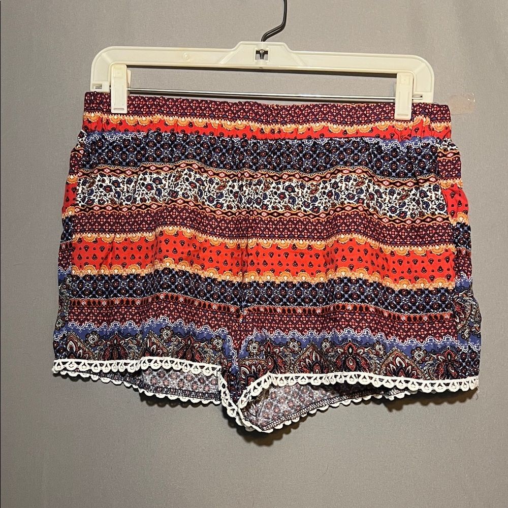 🔥 4 FOR $15 Item🔥Pink Republic Red and Blue Patterned High Waist Shorts